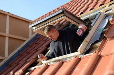 Pose de fenêtres de toit Velux à Ingré